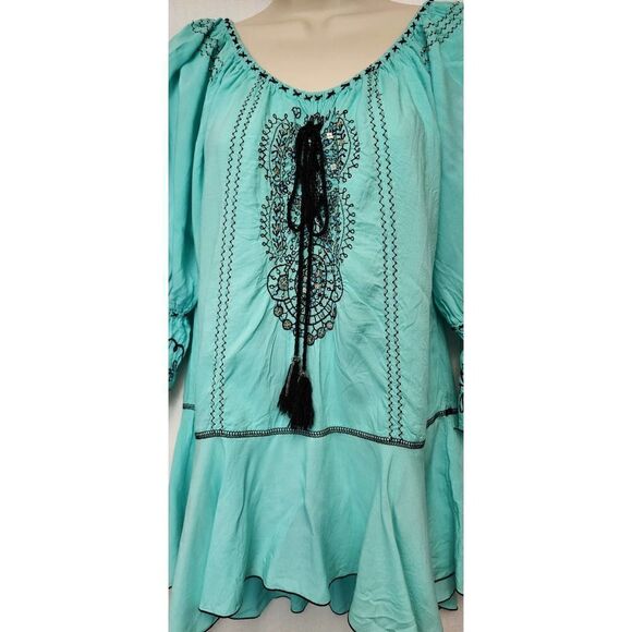 Woman's Tunic Top Blouse Aqua Blue Krista Lee Tranquil Embroidery Beaded Hi-Lo - Picture 7 of 11
